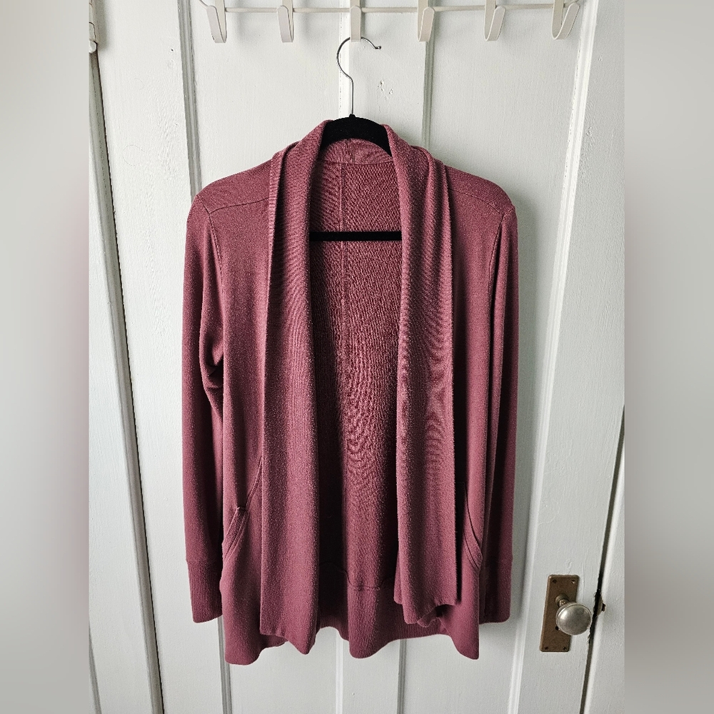 Athleta Pranayama Restore Wrap